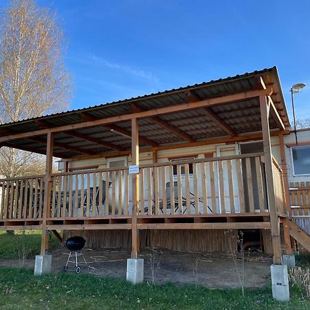 Mobilheim Na Louce Villa Vyrovice Kültér fotó