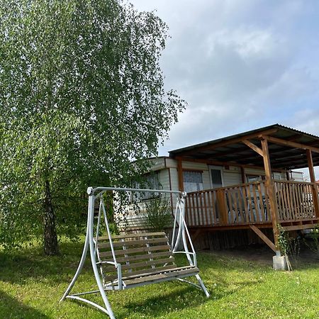 Mobilheim Na Louce Villa Vyrovice Kültér fotó